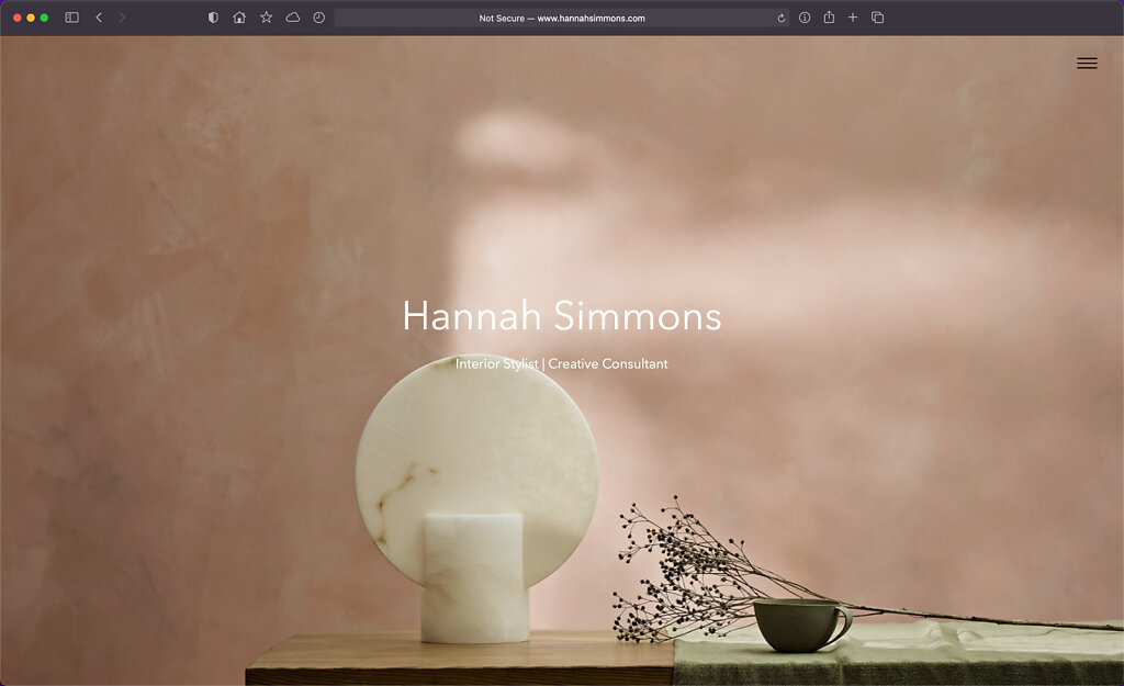 Hannah-Simmons-03.jpg